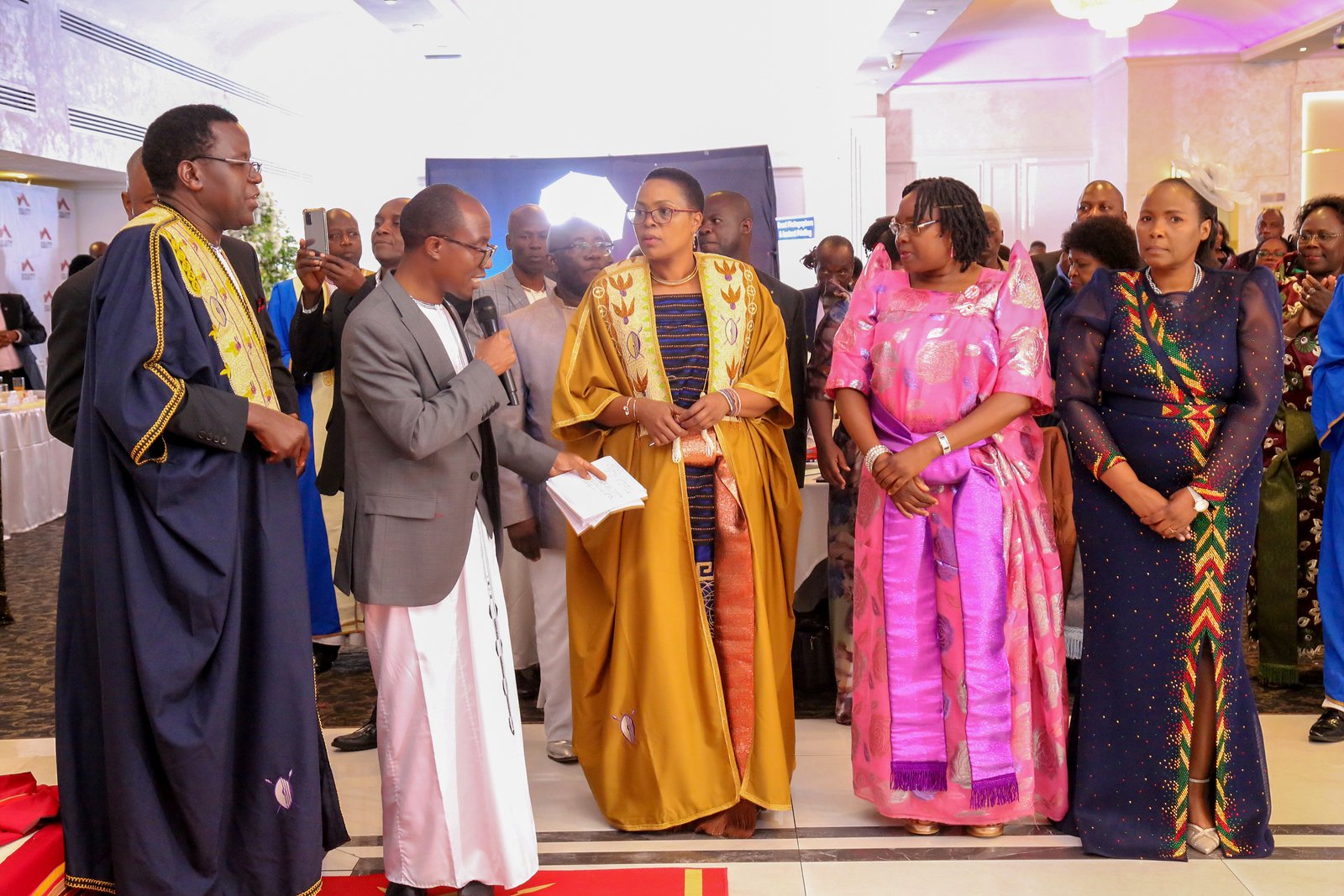 Enkiiko z'Amasaza & Mabendobendo