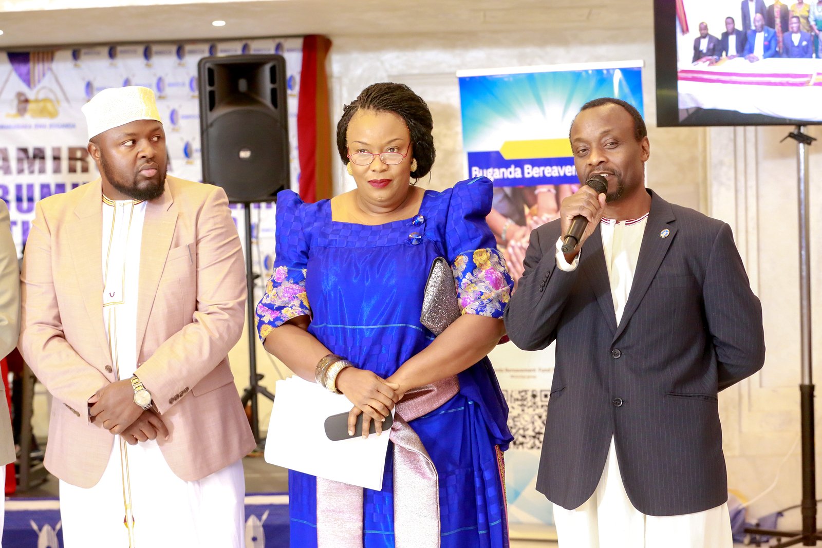 Okutuuza Olukiiko lw'Omubaka