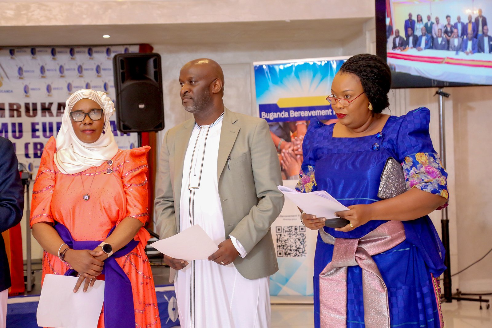 Okutuuza Olukiiko lw'Omubaka