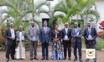 Katikkiro meets with retiring Kisekwa council members